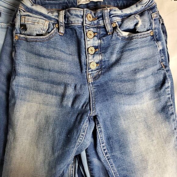KanCan for Maurices Women’s High Rise Skinny Jeans Size 26 Button Fly Distressed - Picture 7 of 10